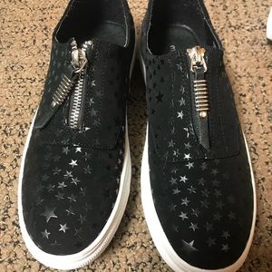 Black madden girl slip on sneakers size 7